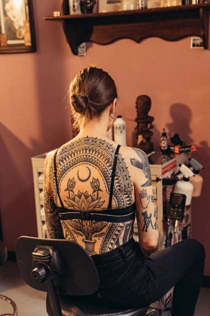 tatuaje mujer espalda