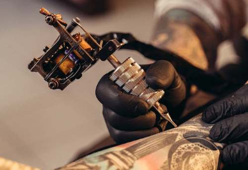 Las 5 mejores agujas para tatuajes -, Guía 2024