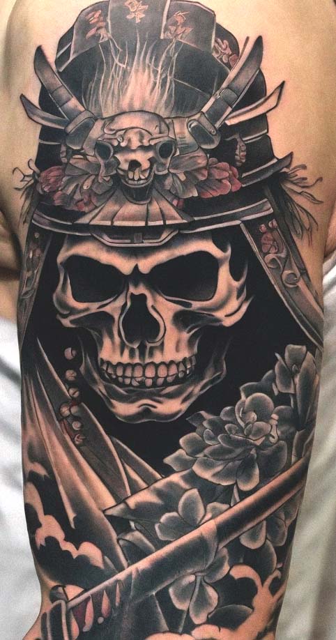 tatuaje calavera samurai