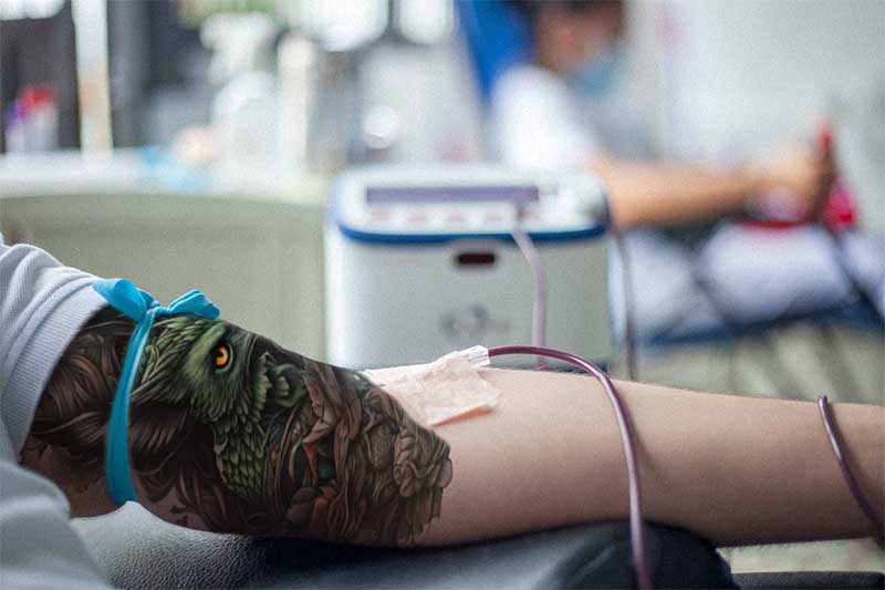 tatuajes y donación de sangre